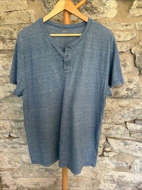 Old Navy Heathered Blue Short-Sleeve Henley